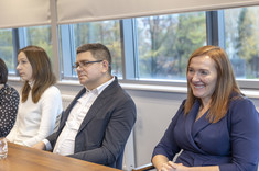 Obrady konferencyjne, pierwsza z prawej dr hab. Krystyna Kmiotek,