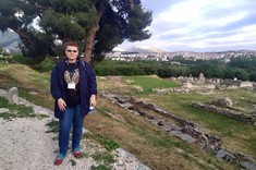 I. Oleniuch podczas zwiedzania okolic Splitu,