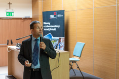 Dr inż. Bożydar Ziółkowski podczas wystąpienia na Konferencji Naukowej,