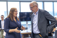 Prof. Krystyna Kmiotek podczas rozmowy z Krzysztofem Staszewskim - prezesem Stowarzyszenia ProCarpathia, 