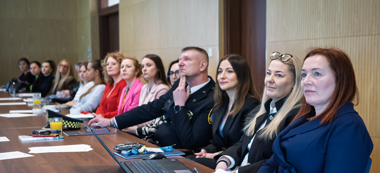 Uczestnicy konferencji, na pierwszym planie dr hab. Krystyna Khorrami, prof PRz, fot. A. Surowiec