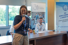 Aleksandra Błaszczyk podczas prelekcji, fot. Arkadiusz Surowiec